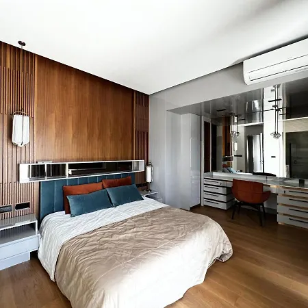 Wonderful Flat With Terrace In